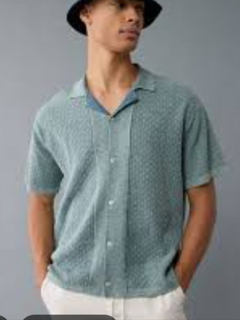 American Eagle Outfitters Short-Sleeve Textured Button-Down Shirt in Sage Green